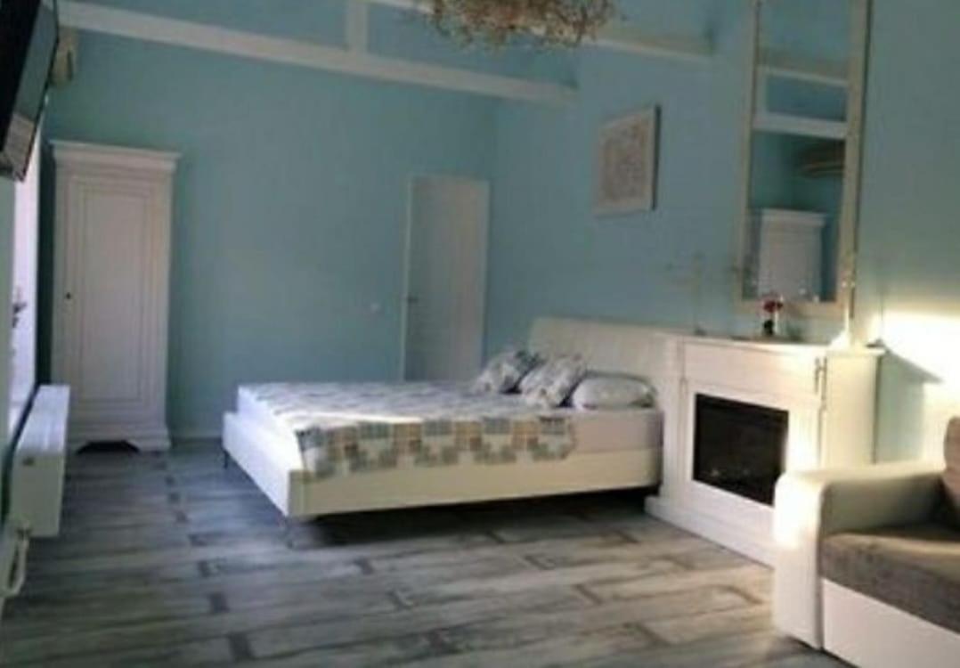 Отель Solaria House Констанца Экстерьер фото