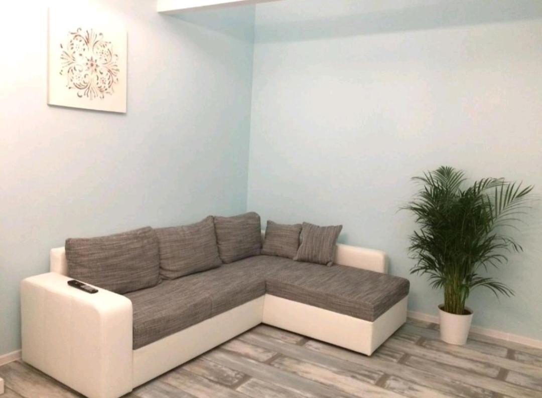 Отель Solaria House Констанца Экстерьер фото