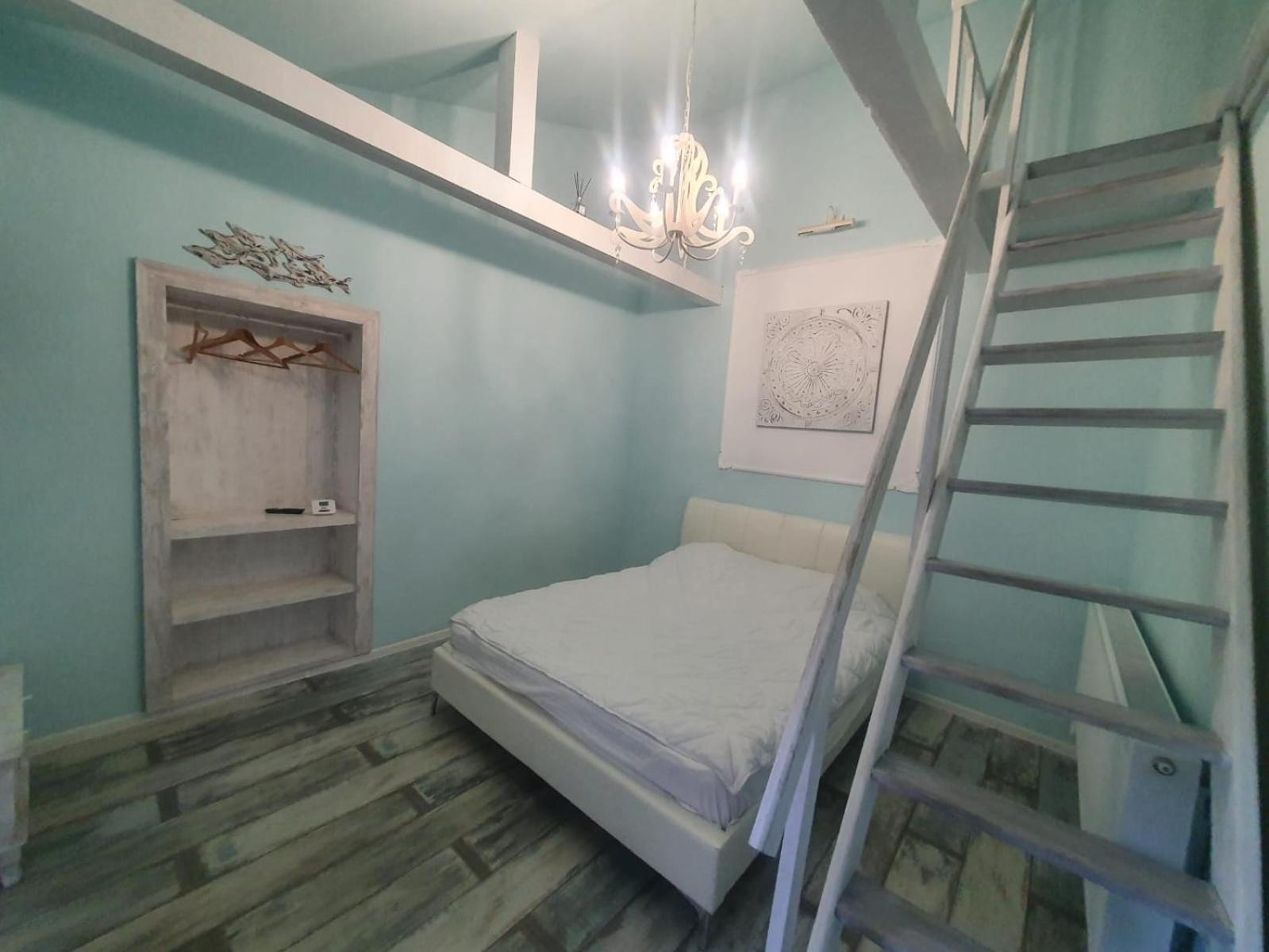 Отель Solaria House Констанца Экстерьер фото